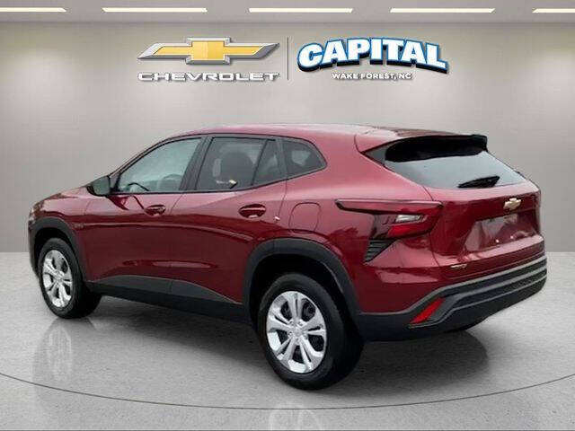 2025 Chevrolet Trax LS