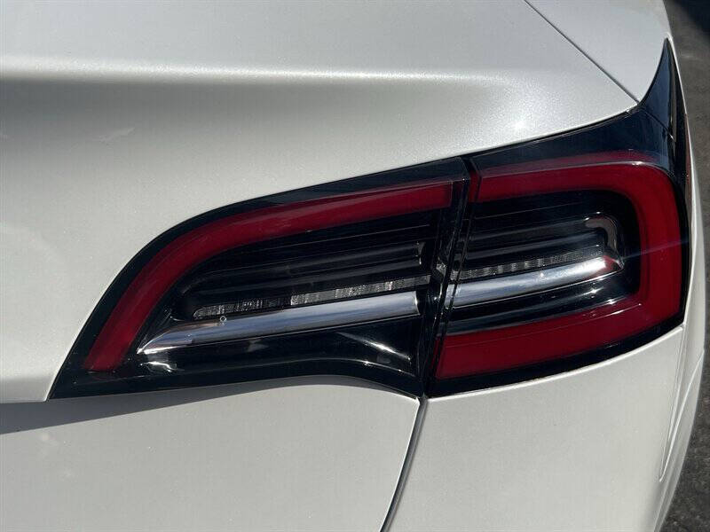 2020 Tesla Model 3 Standard Range Plus