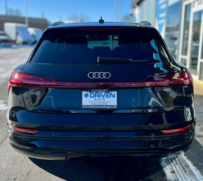 2024 Audi Q8 e-tron quattro Prestige