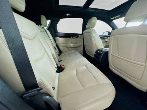 2018 Cadillac XT5 Premium Luxury