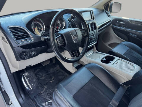 2020 Dodge Grand Caravan SXT