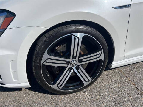 2016 Volkswagen Golf R