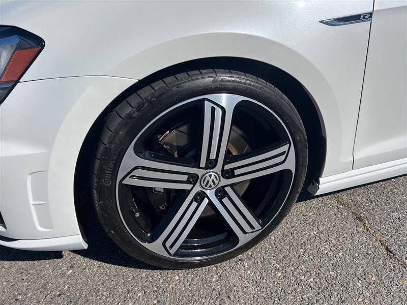 2016 Volkswagen Golf R