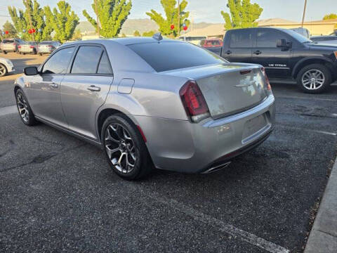 2018 Chrysler 300 S
