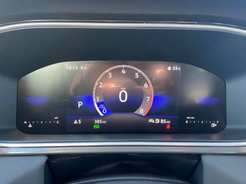 2025 Volkswagen Taos SE Black 4Motion