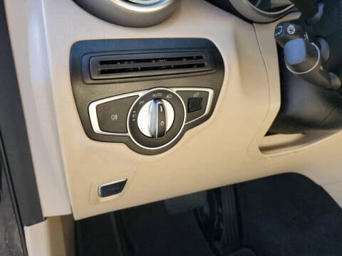 2018 Mercedes-Benz GLC GLC 300 4MATIC