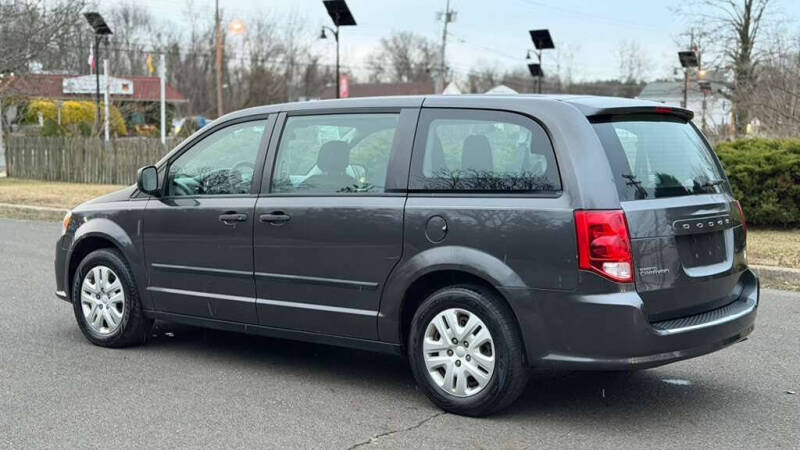 2015 Dodge Grand Caravan SE