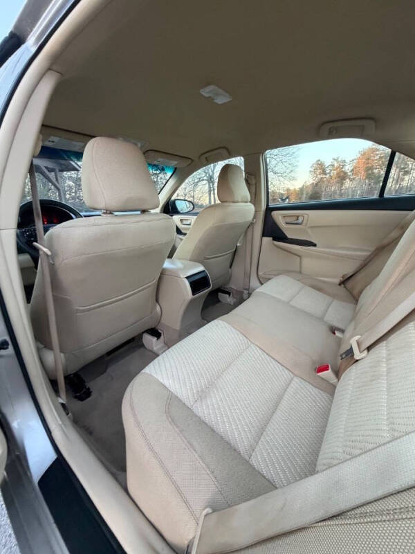 2015 Toyota Camry LE