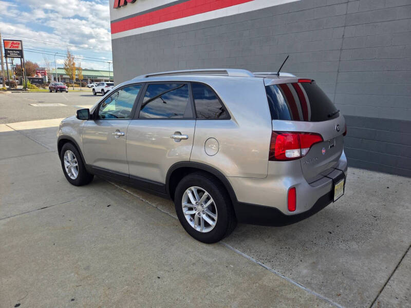 2015 Kia Sorento LX