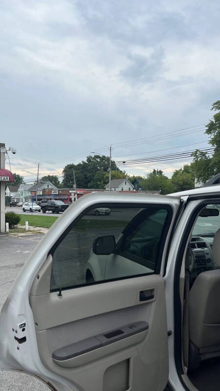 2011 Ford Escape XLT