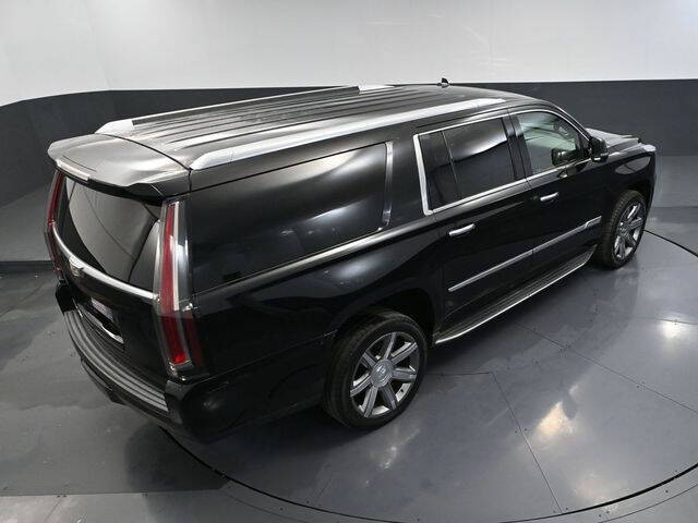 2017 Cadillac Escalade ESV Luxury