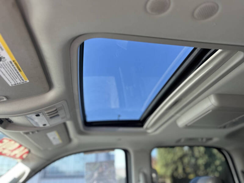 2012 Cadillac Escalade Luxury