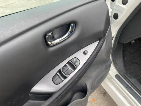 2022 Nissan LEAF S PLUS