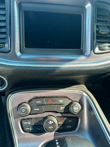 2018 Dodge Challenger SXT