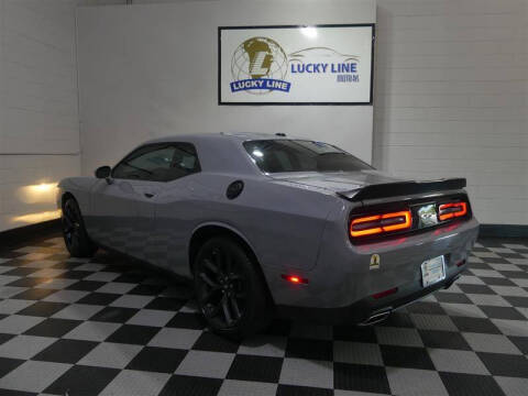 2021 Dodge Challenger SXT