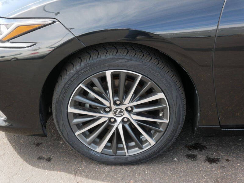 2024 Lexus ES 350