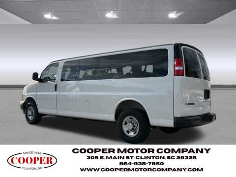 2025 Chevrolet Express LS 3500