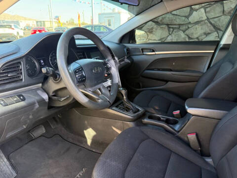 2020 Hyundai Elantra