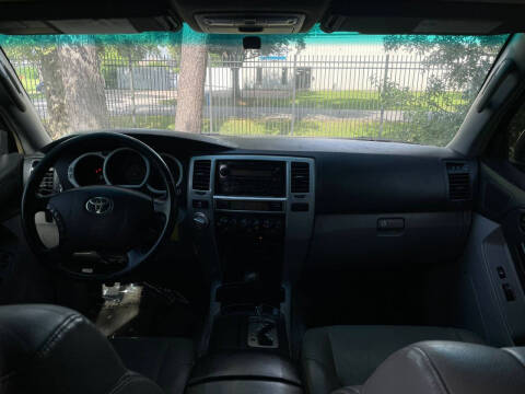 2005 Toyota 4Runner SR5