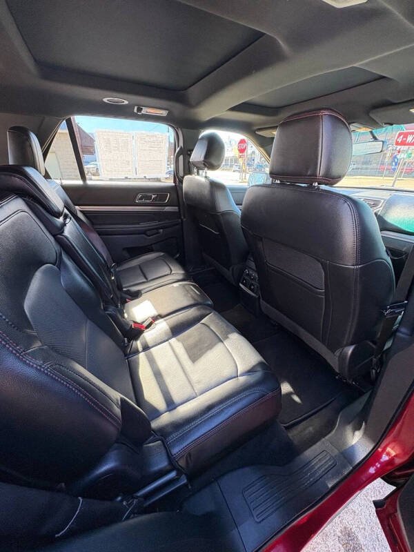 2016 Ford Explorer Sport