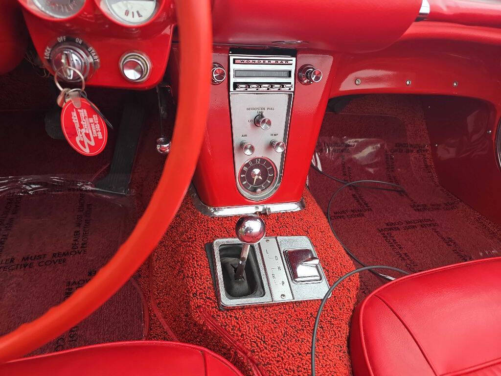 1961 Chevrolet Corvette 51
