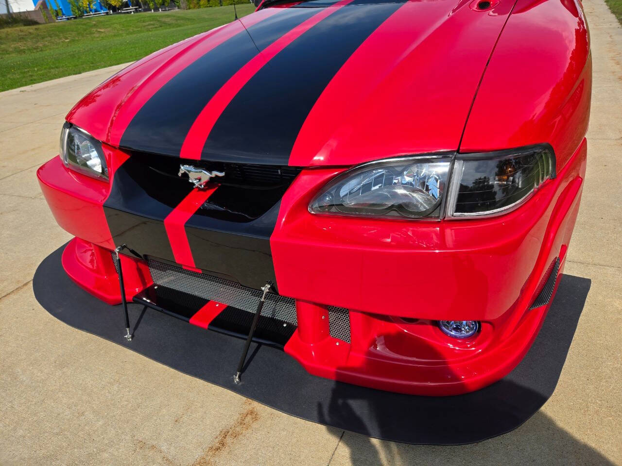 1995 Ford Mustang 29
