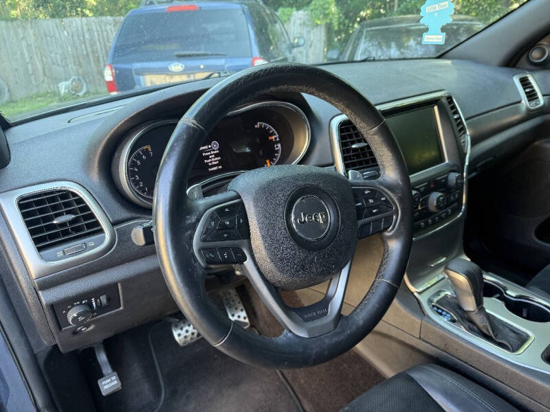 2017 Jeep Grand Cherokee Laredo