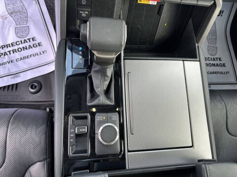 2024 Toyota Sequoia Limited