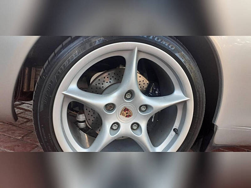 2004 Porsche 911