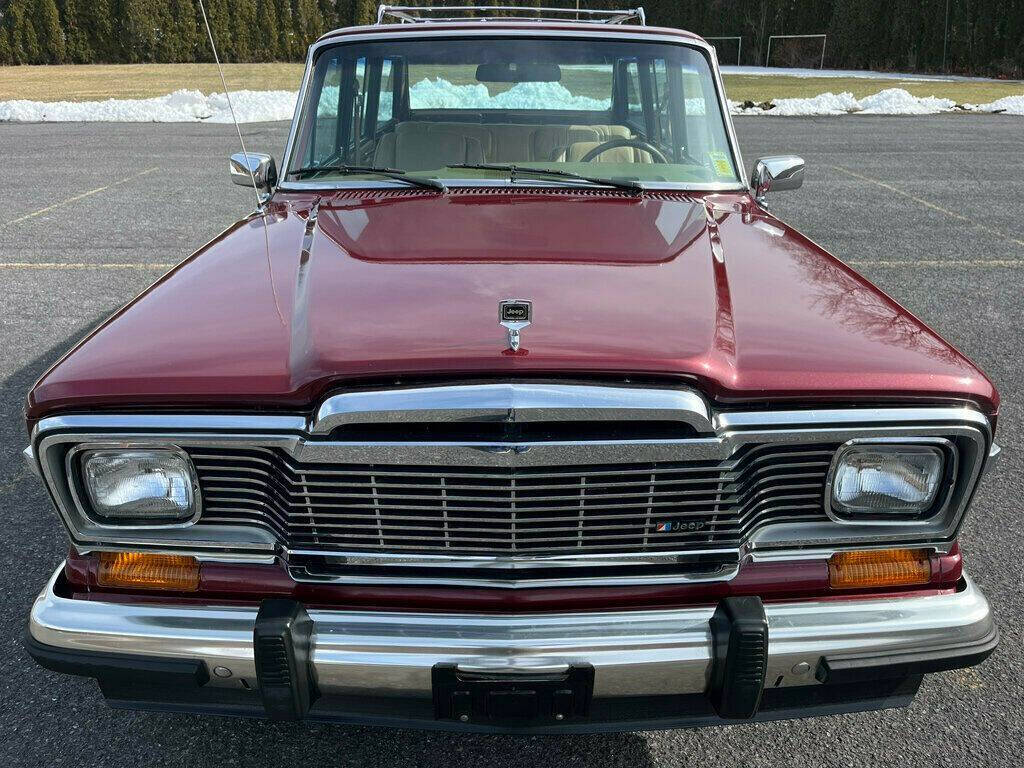 1981 Jeep Wagoneer 3