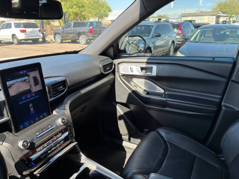 2020 Ford Explorer ST
