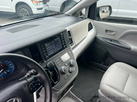 2020 Toyota Sienna L 7-Passenger