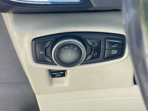 2019 Lincoln Nautilus Select