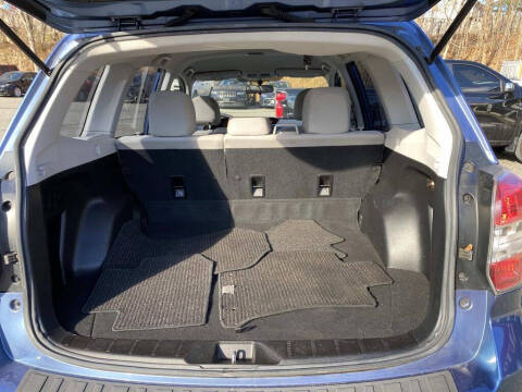 2015 Subaru Forester 2.5i