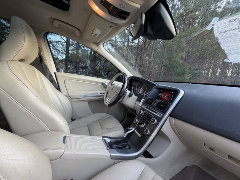 2015 Volvo XC60 T6 Drive-E