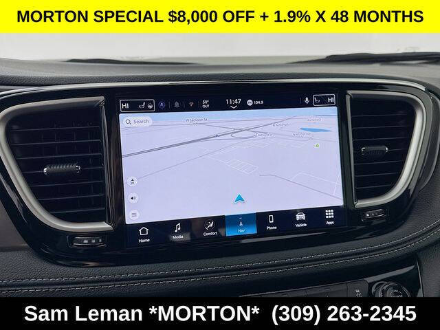 2026 Chrysler Pacifica Select