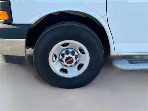 2024 GMC Savana 2500