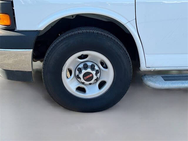 2024 GMC Savana 2500