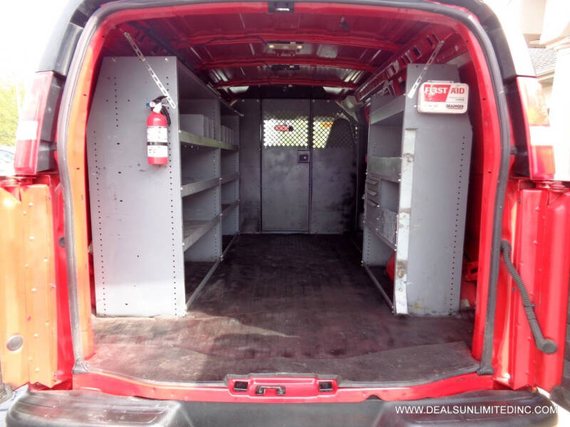 2017 Chevrolet Express 2500