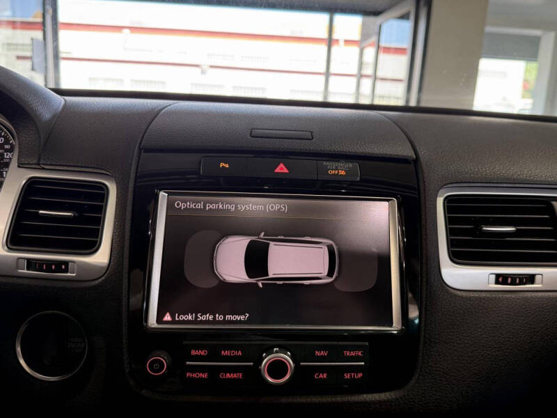 2012 Volkswagen Touareg