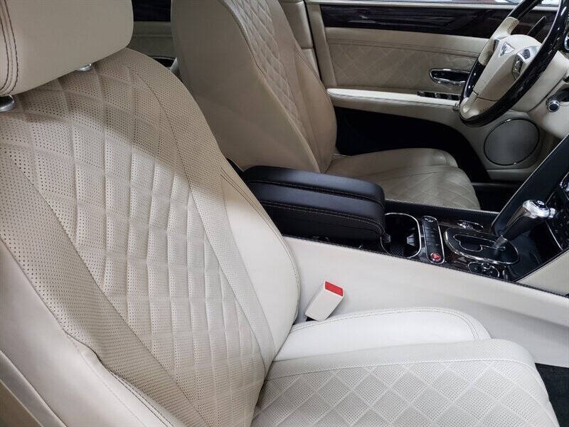 2018 Bentley Flying Spur 46