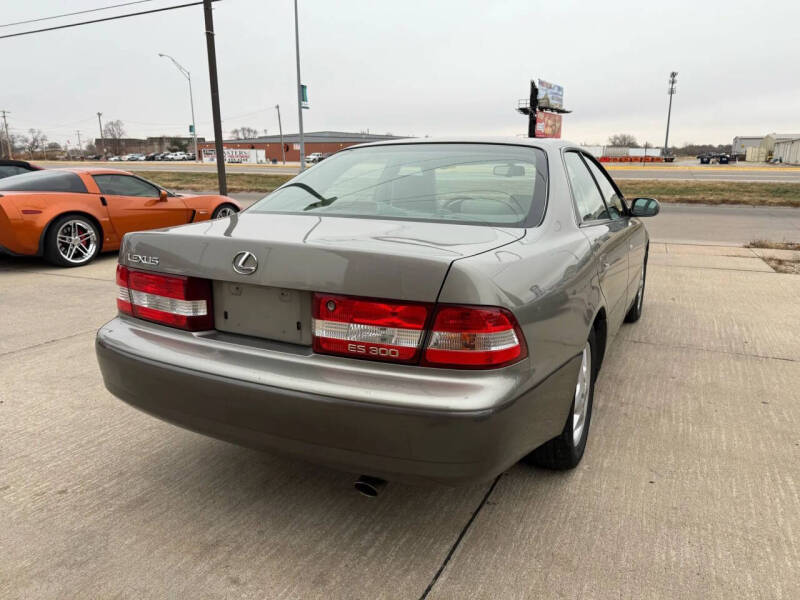 2001 Lexus ES 300