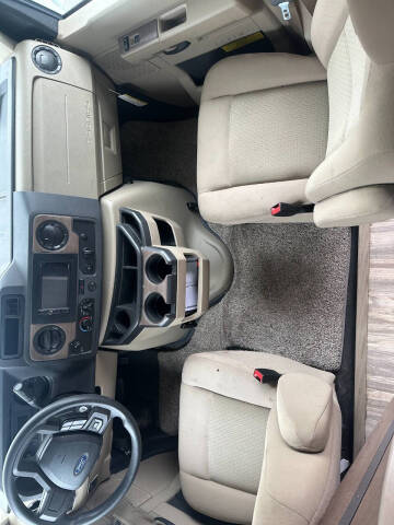 2021 Thor Motor Coach Four Winds