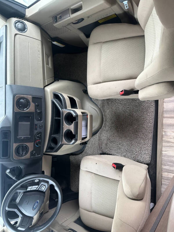2021 Thor Motor Coach Four Winds