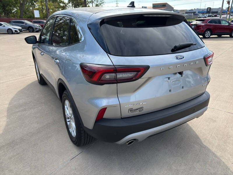 2024 Ford Escape Active