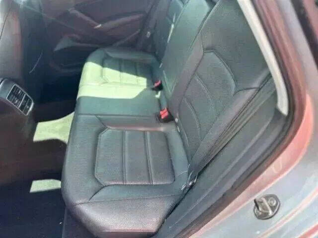 2017 Volkswagen Passat 1.8T SE