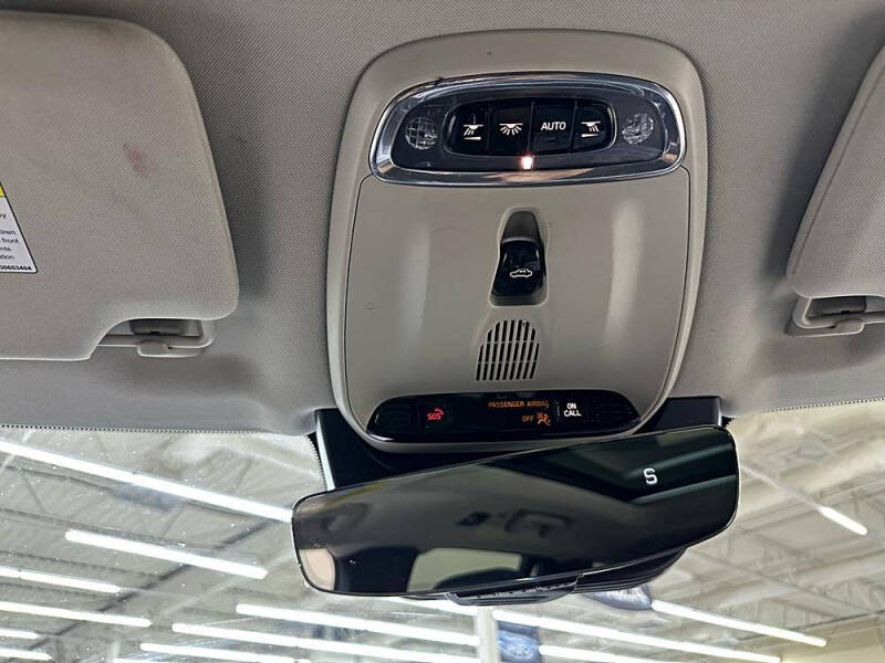 2019 Volvo XC90 T5 Momentum