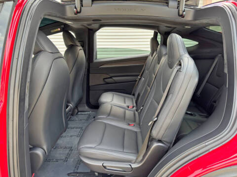 2023 Tesla Model X Standard Range