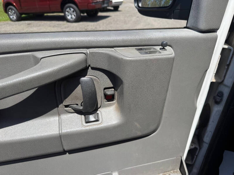 2015 GMC Savana 2500