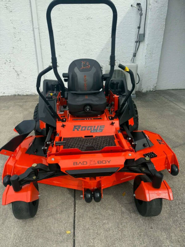 2026 Bad Boy Mowers ROGUE 72"